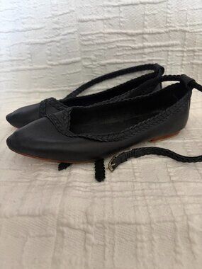 Bali Elf NWOT Braided Ankle Tie Pointed Flats in Black -Sz 7